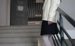 雕花的马鞍伴奏